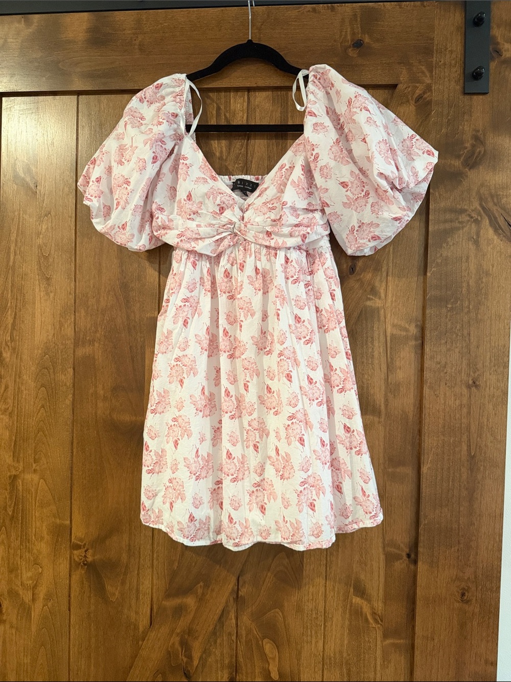 Trixxi floral puff sleeve dress